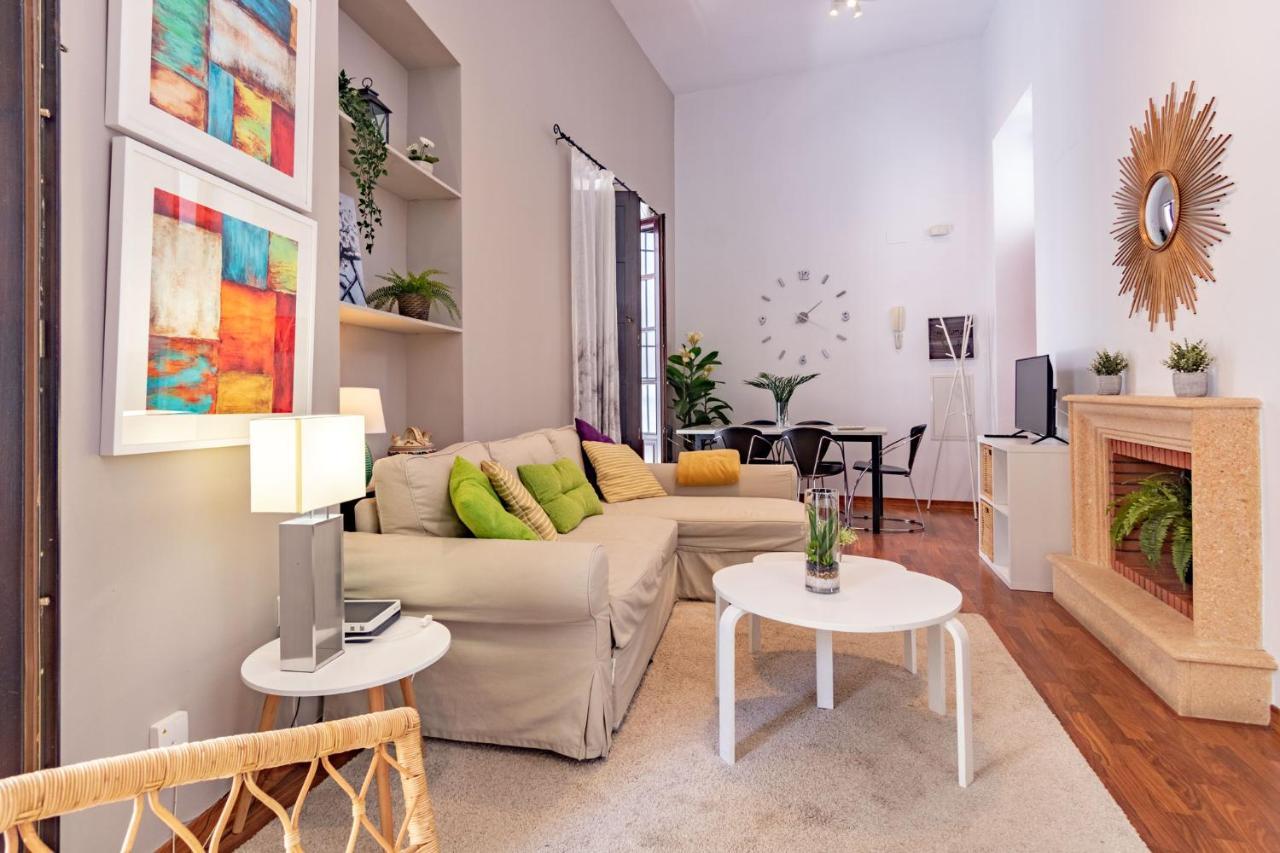 Abades Giralda Deluxe By Valcambre Apartment เซบีญา ภายนอก รูปภาพ