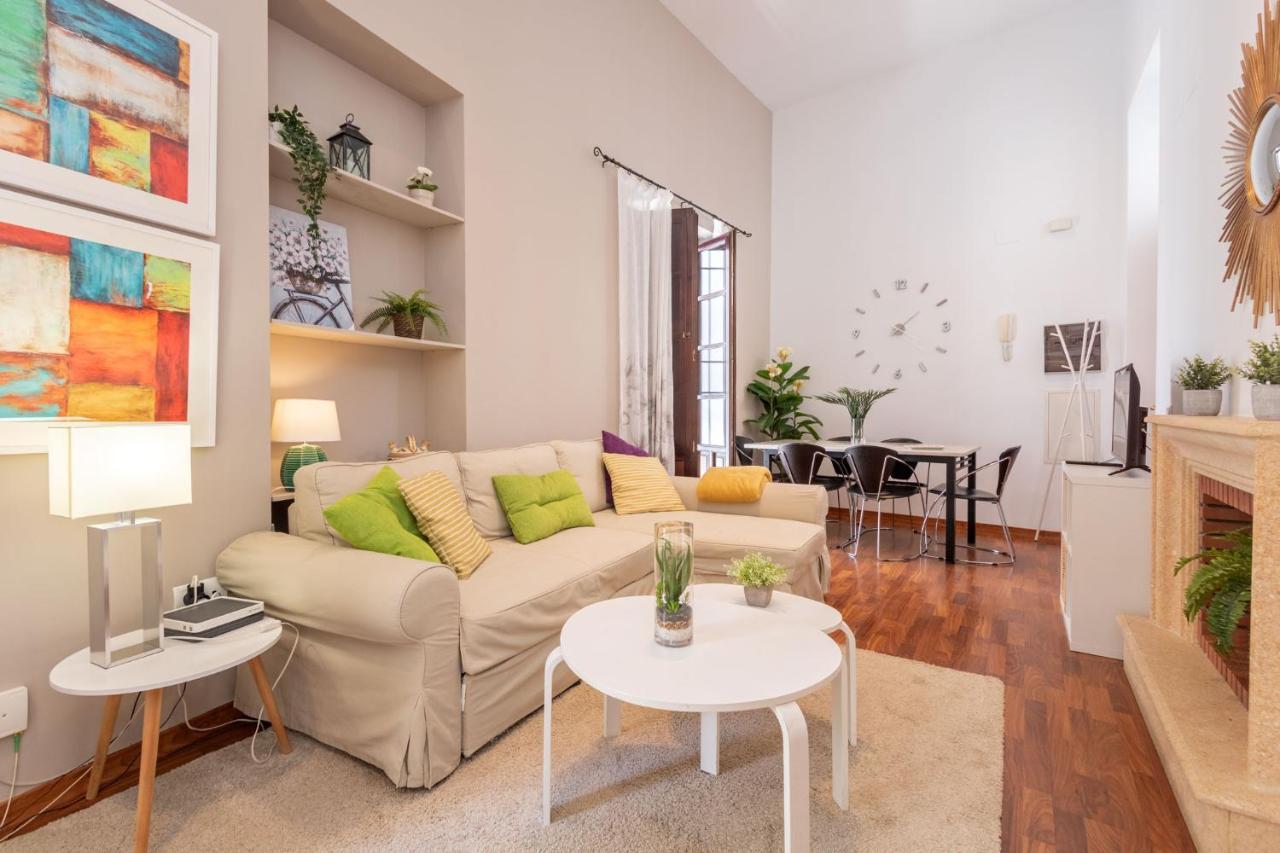 Abades Giralda Deluxe By Valcambre Apartment เซบีญา ภายนอก รูปภาพ