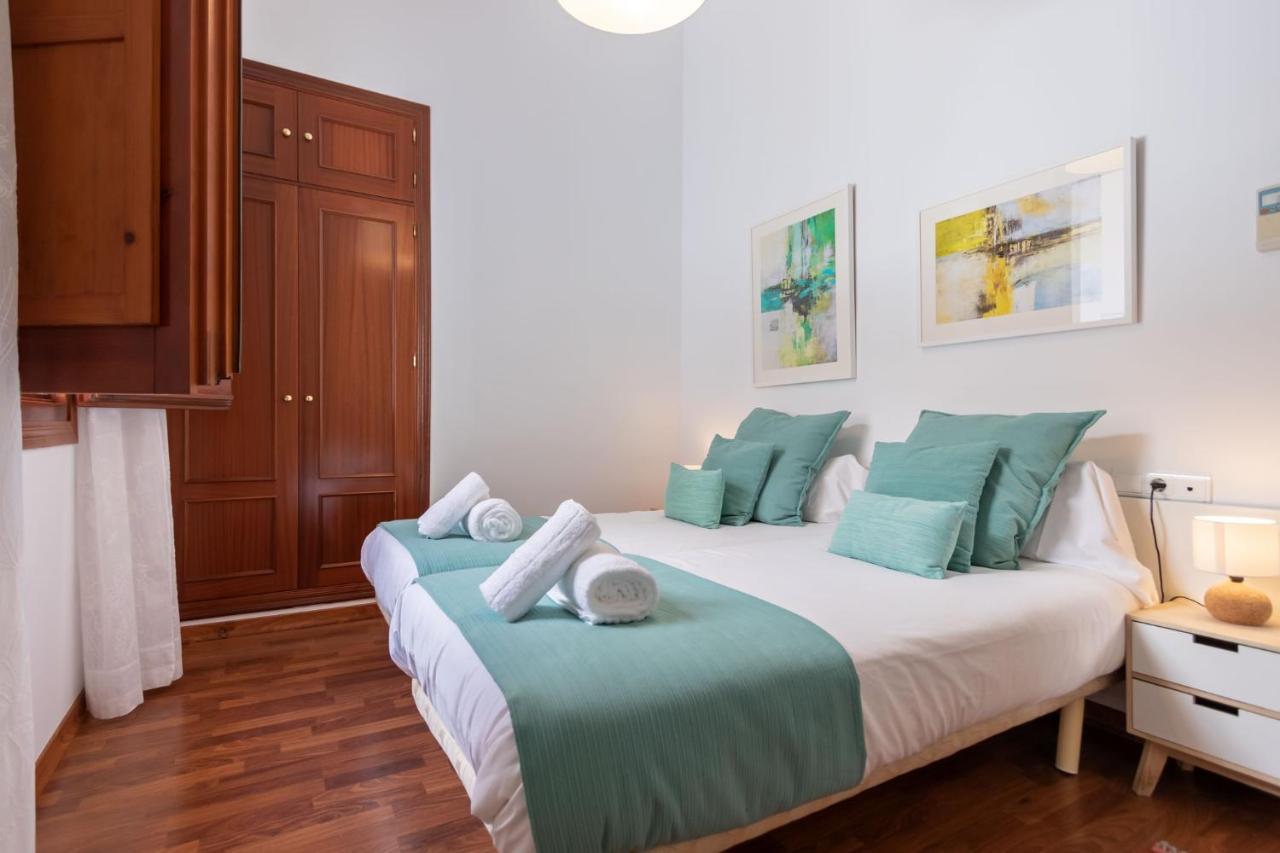 Abades Giralda Deluxe By Valcambre Apartment เซบีญา ภายนอก รูปภาพ
