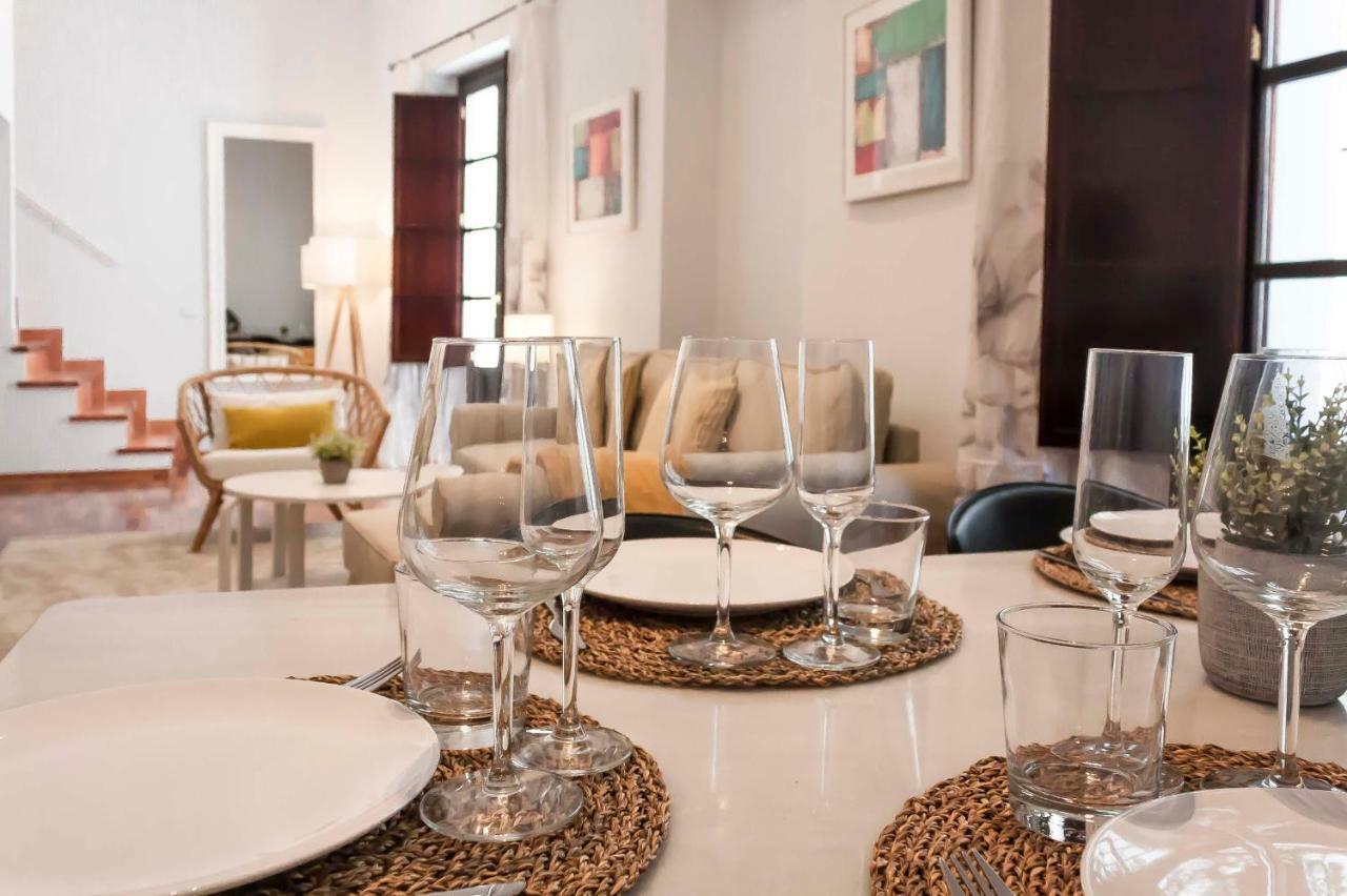 Abades Giralda Deluxe By Valcambre Apartment เซบีญา ภายนอก รูปภาพ